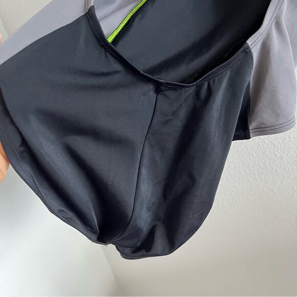 Nike Swim Womens Medium Laser Crossback Logo On Medium - Picture 5 of 9